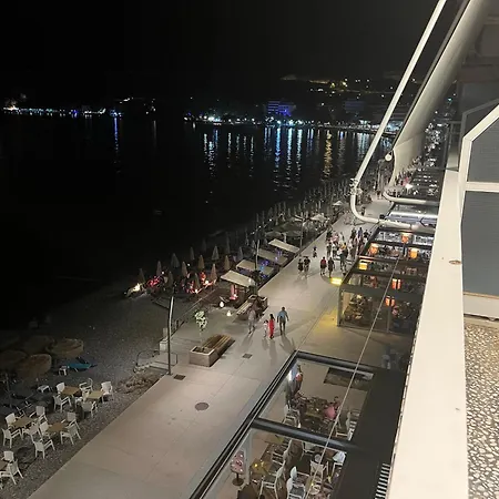 Apartment Eve's House