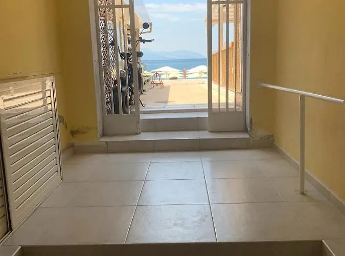 Eve's House Loutraki (Corinthia)