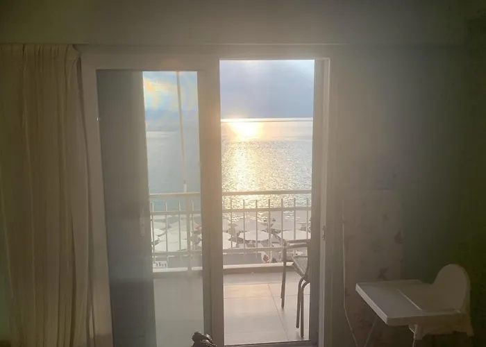 Eve's House * Loutraki (Corinthia)