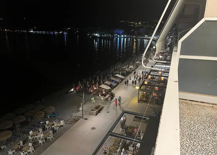 Apartment Eve's House